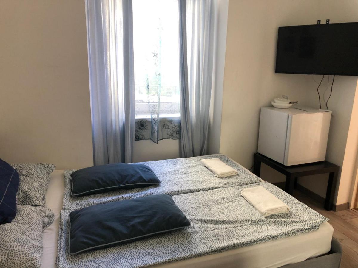 Bella Fiore Rooms 5 Budapest Luaran gambar